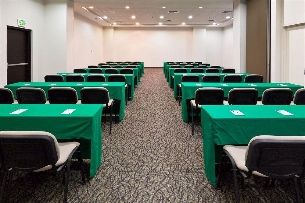 Holiday Inn Express Guadalajara Iteso By Ihg Zapopan Létesítmények fotó