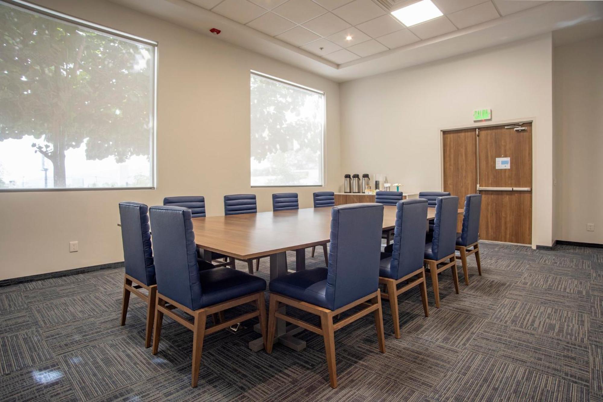 Holiday Inn Express Guadalajara Iteso By Ihg Zapopan Kültér fotó
