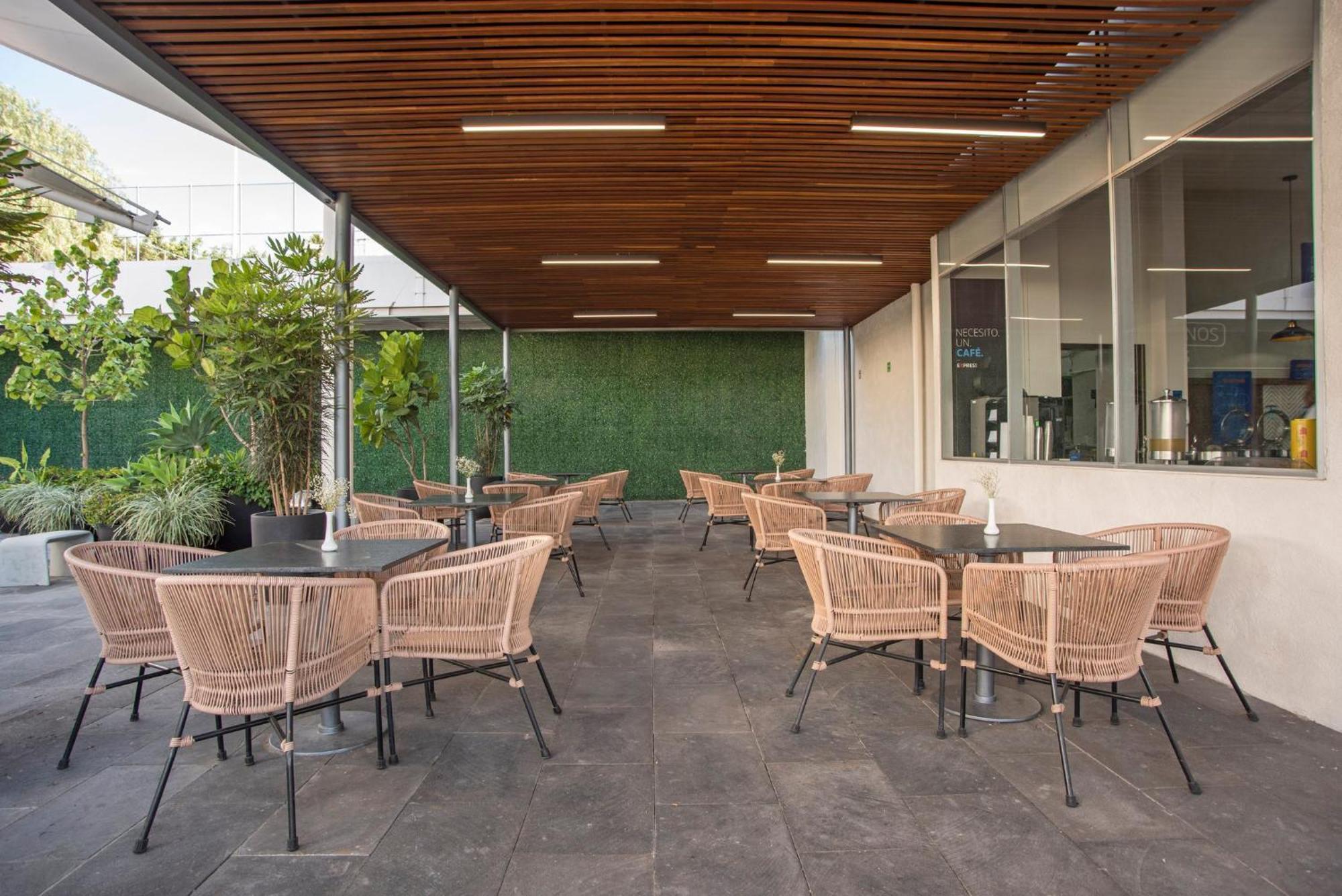 Holiday Inn Express Guadalajara Iteso By Ihg Zapopan Kültér fotó